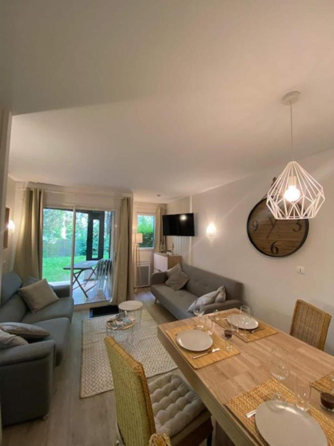 "Magnifique 2 Pieces Deauville" Piscine Et Jardin Екстериор снимка